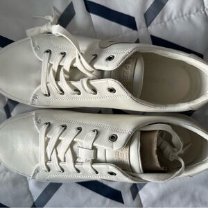 NWT-Sperry Women's White Athletic Shoes
